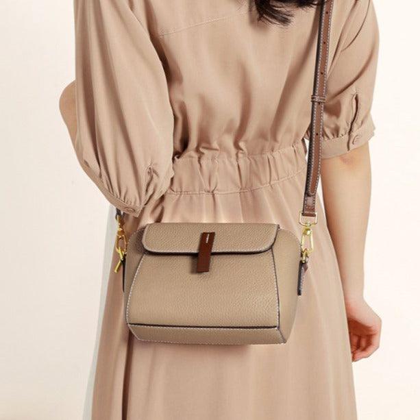 Bolsa Feminina de Couro Compacta Retrô - Rose