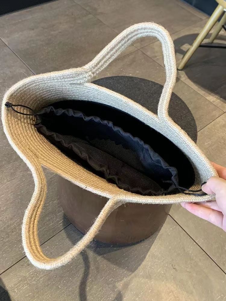 Bolsa Feminina de Praia em Palha Nobre - Colette