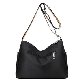 Bolsa Feminina de Tactel - Carter