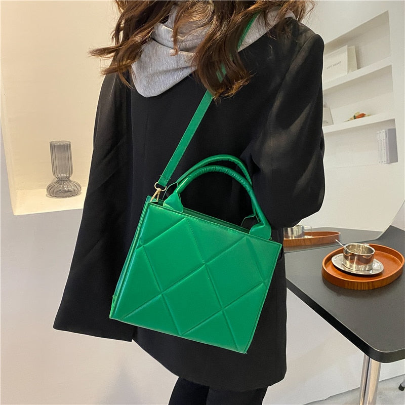 Bolsa Feminina de Couro Algodão Cru - Celine