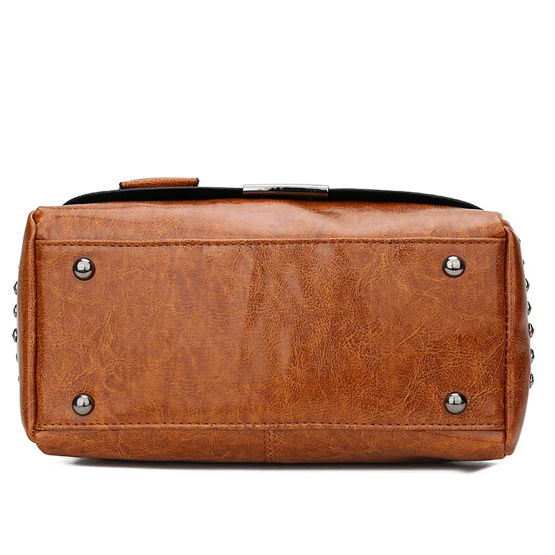 Bolsa Feminina de Couro - Petrova