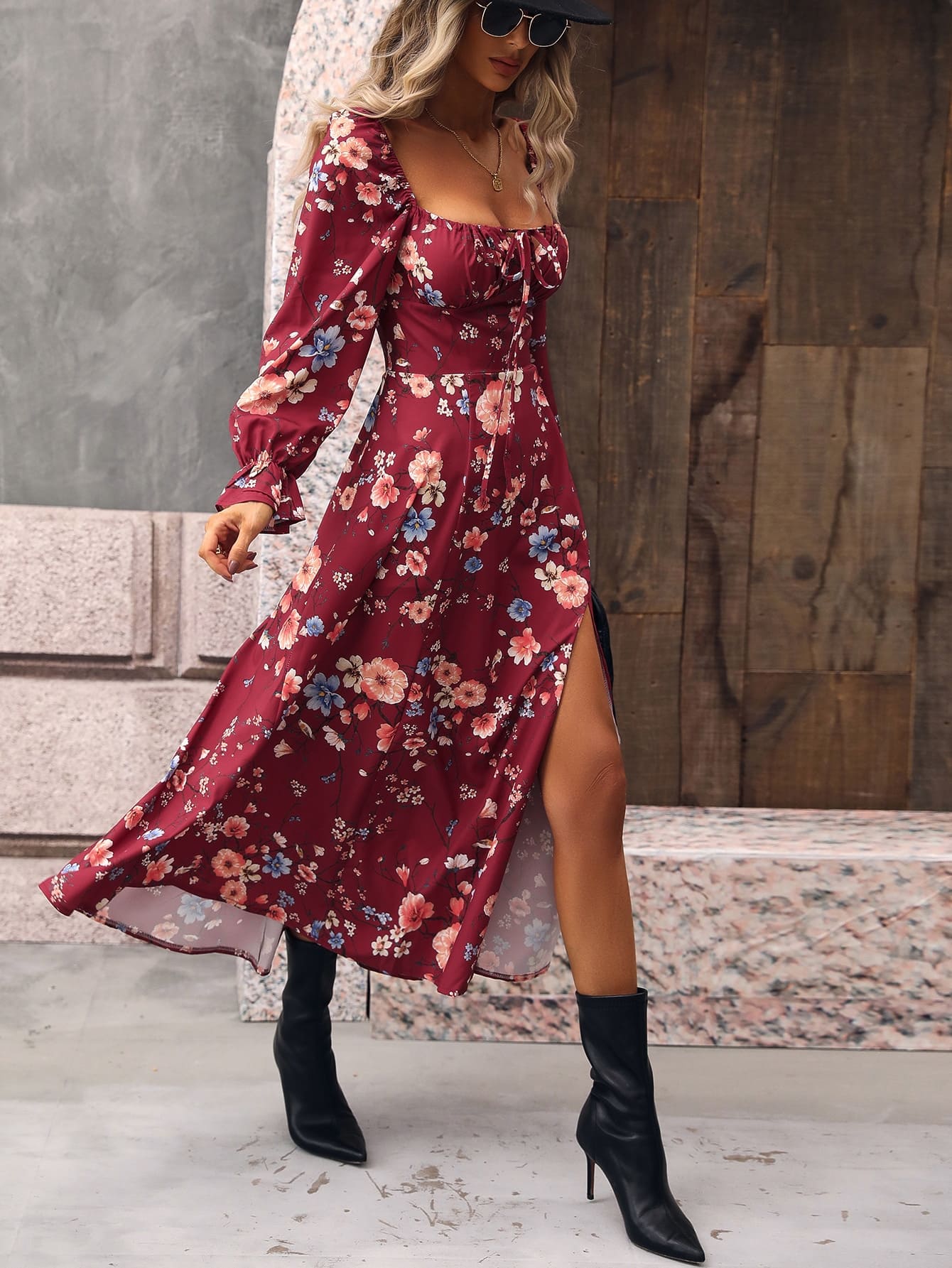 Vestido Midi Floral  -  Flores do Campo