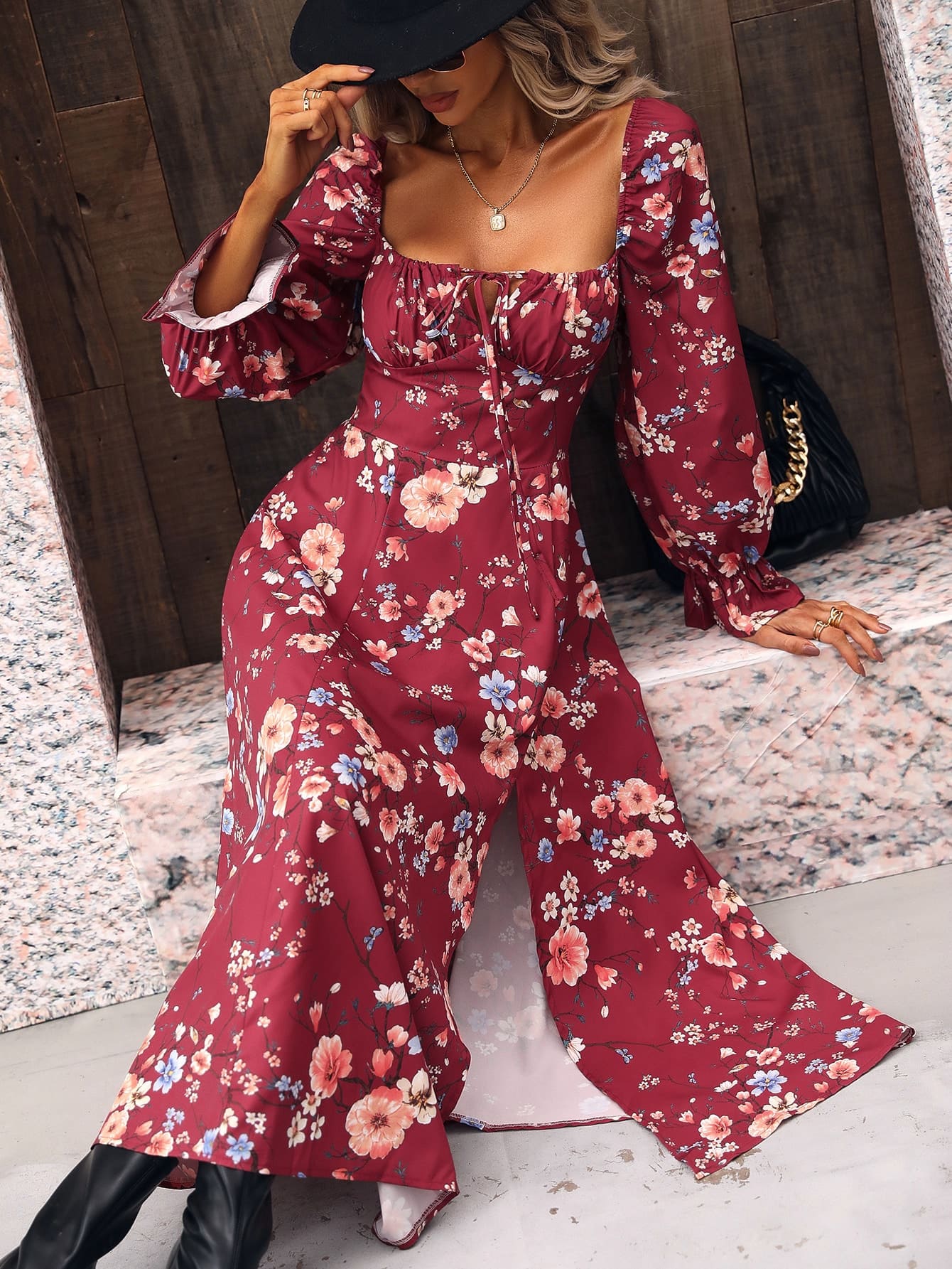 Vestido Midi Floral  -  Flores do Campo