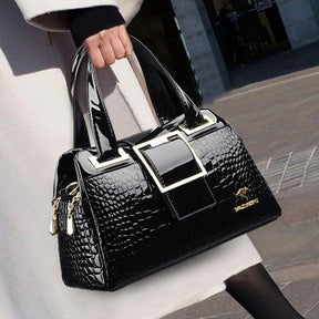 Bolsa Feminina em Couro - Zoe